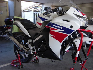 ＣＢＲ125Ｒ（ライダー三原選手）